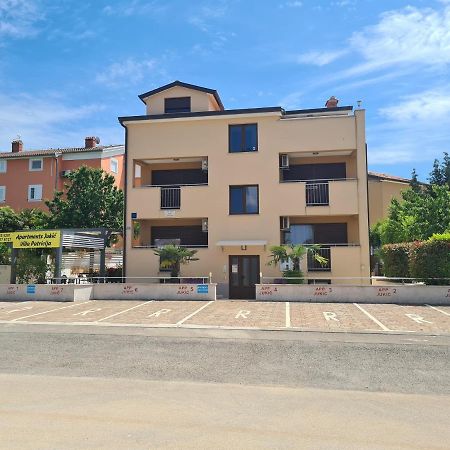 Apartments Jukic Пореч Экстерьер фото